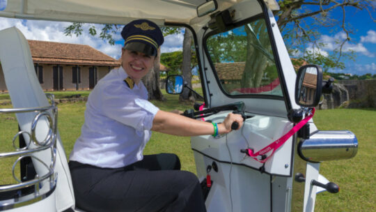 Femme Pilote Fort Fleur d'Epée